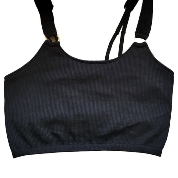 NWOT Aerie Ribbed Crop Top Gold Ring Accents Built in Bralette Sports Bra - M - Picture 1 of 6
